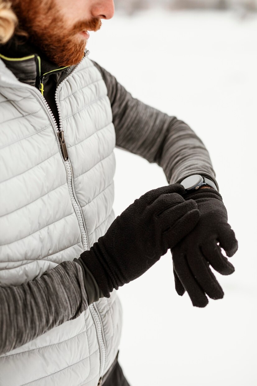 gloves1.jpg