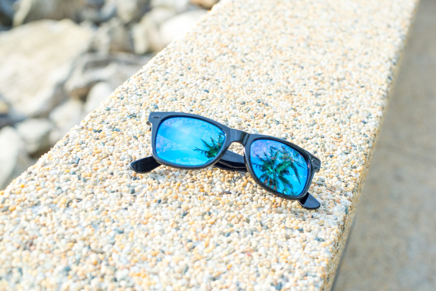 sunglass-32.jpg